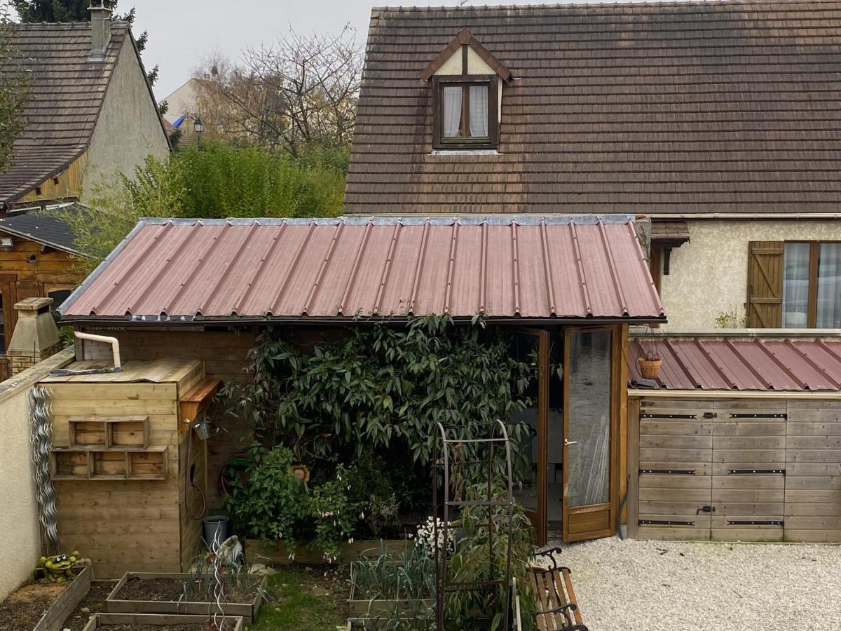 La Maison Du Bonheur Saintry-sur-Seine Экстерьер фото